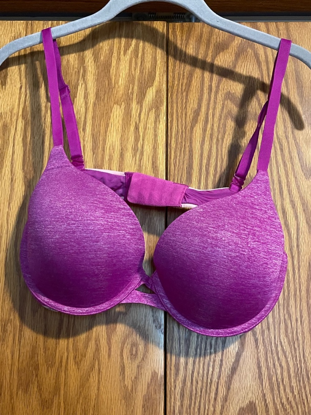 Victoria's Secret Push-Up Bra in Vibrant Magenta
